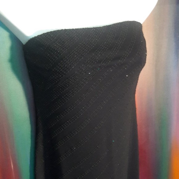 Express Strapless Dress - Picture 2 of 10